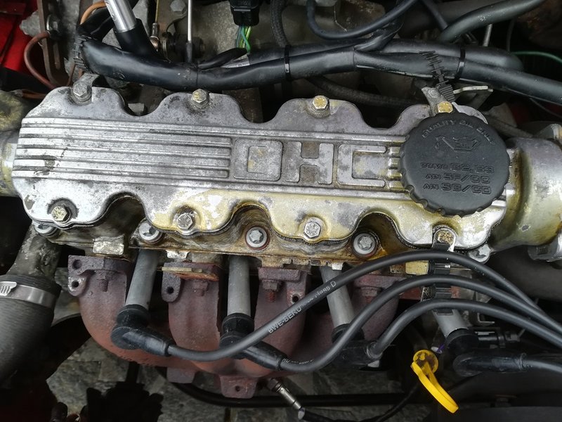 VentildeckelEntfernen.jpg (296.9 KiB) 18056 mal betrachtet Ventildeckel entfernen...