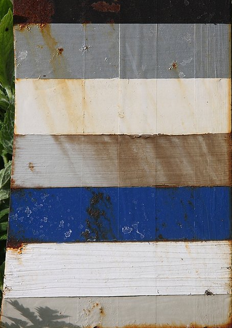 rost50.JPG (434.83 KiB) 70158 mal betrachtet Und die untere Hälfte